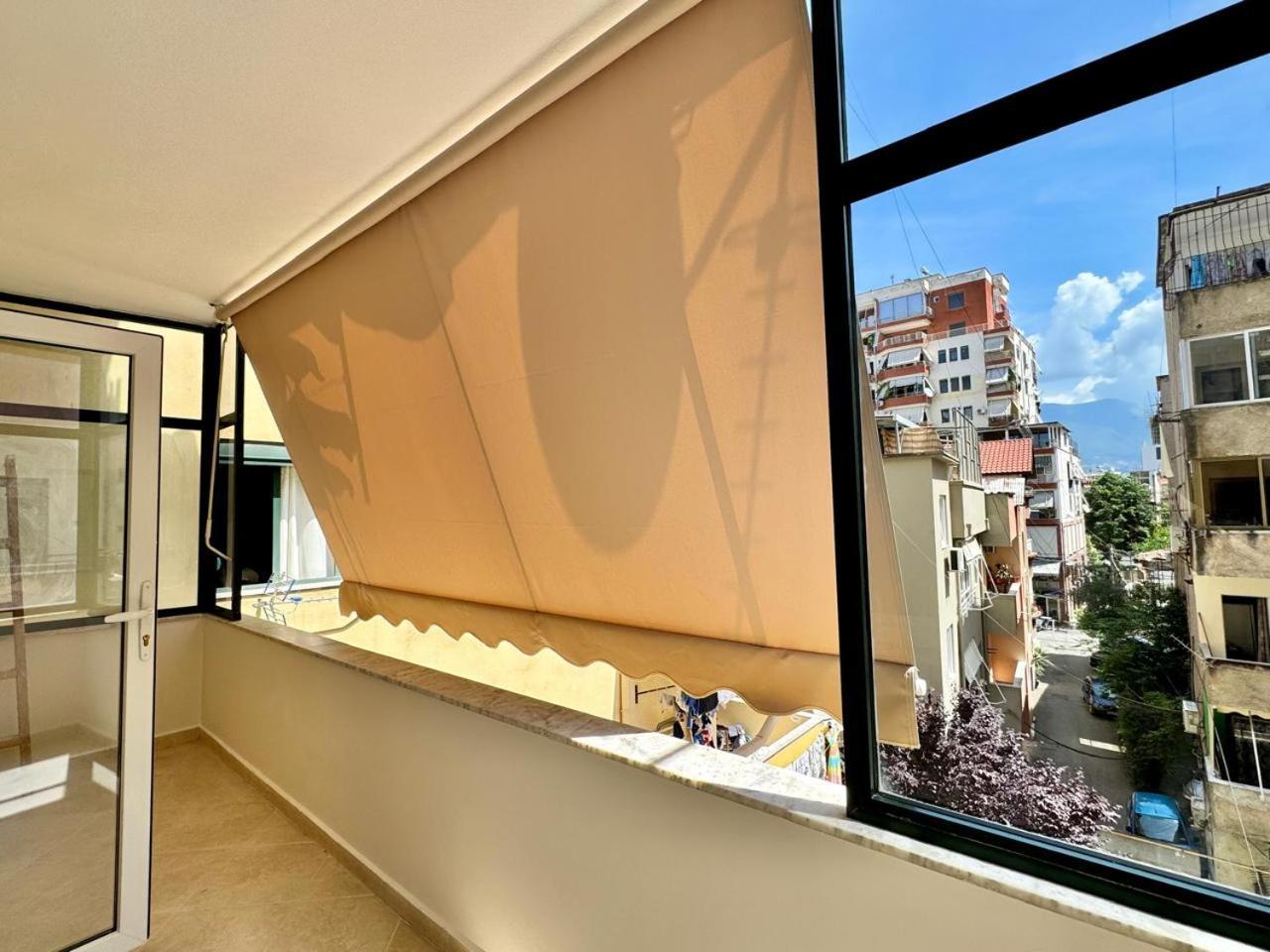 E&R Apartments At Myslym Shyri Tirana Buitenkant foto